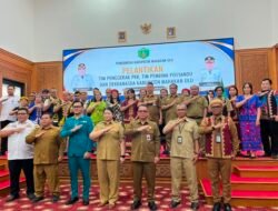 Usai Lantik Pengurus Baru, Bupati Mahulu Tekankan Sinergi PKK, Posyandu, dan Dekranasda