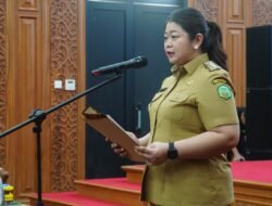 Bupati Lantik Pengurus PKK dan Posyandu Mahulu, Dorong Program Menyentuh Keluarga hingga Kampung